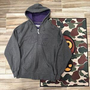 Y2K Gray and Purple Nike Air Stitched Spellout Zip Up Hoodie